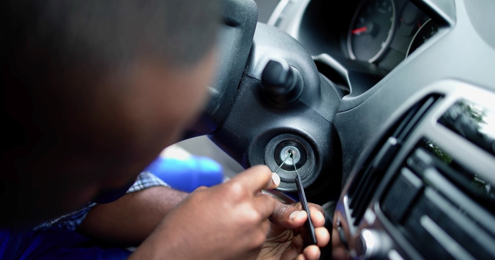 What Are Three Things an Auto Locksmith Can Do?