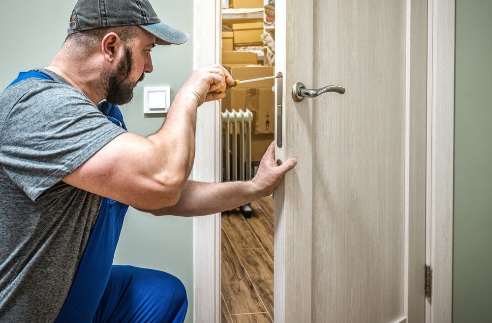 Expert Locksmith for Commercial Doors in New Orleans