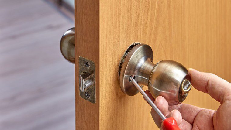 Do Locksmiths Install Door Knobs? An Ultimate Guide